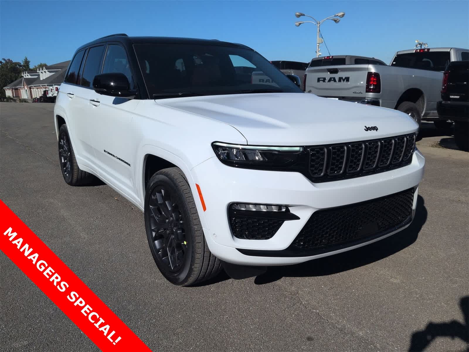 Thumbnail: 2025 Jeep Grand Cherokee - 2