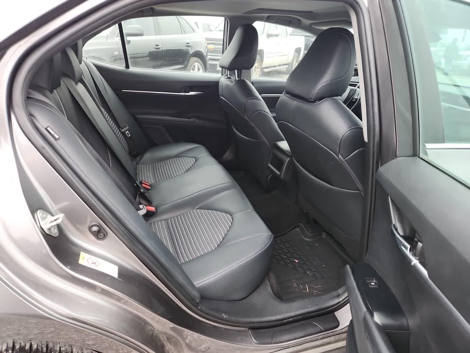 Thumbnail: 2018 Toyota Camry - 23