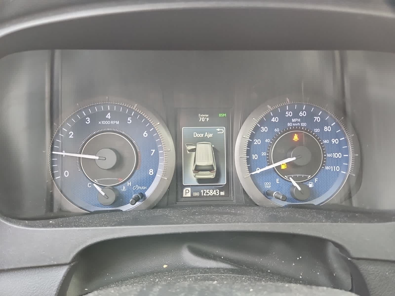Thumbnail: 2019 Toyota Sienna - 9