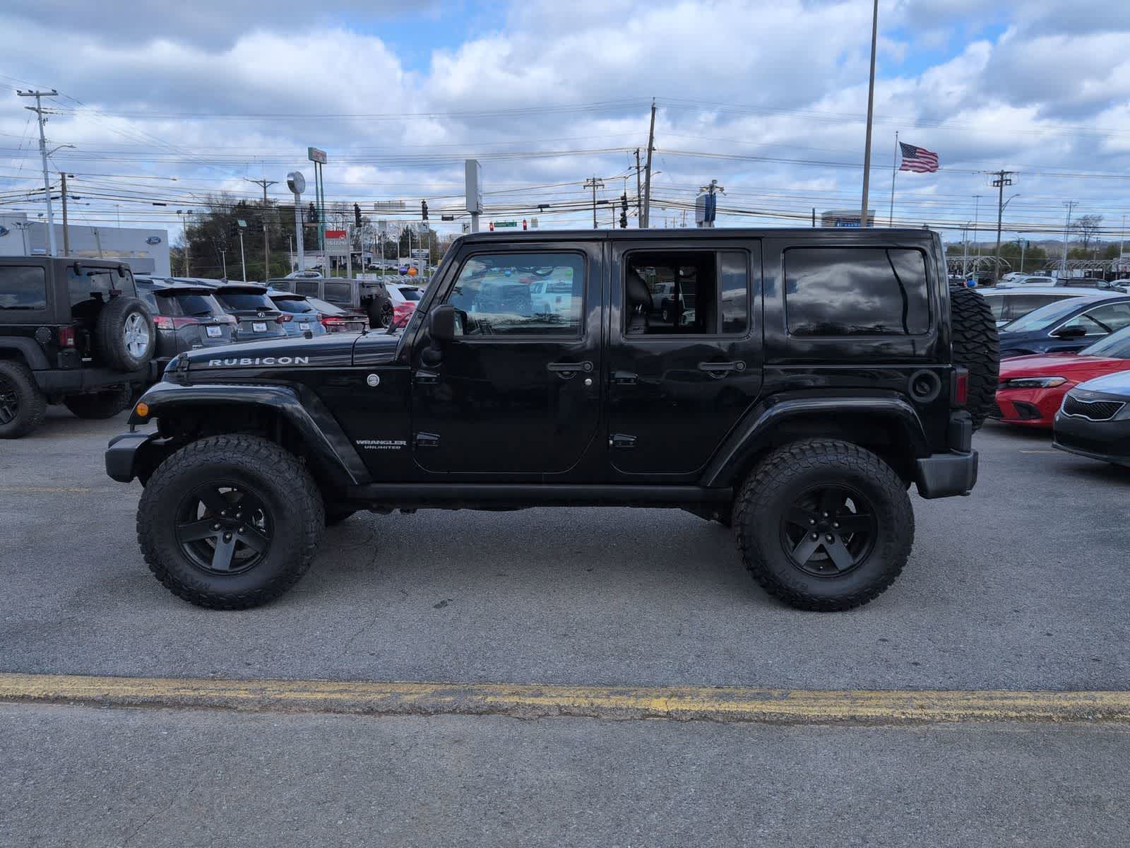 Thumbnail: 2016 Jeep Wrangler - 5