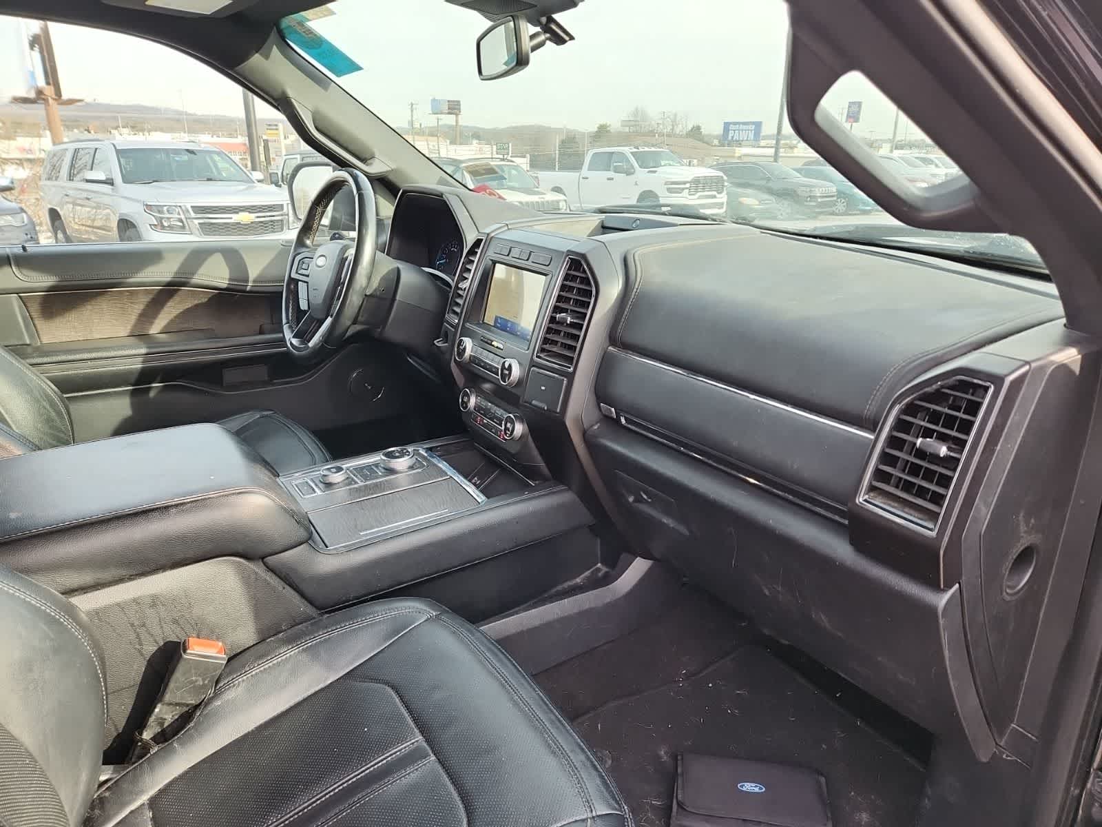 Thumbnail: 2020 Ford Expedition MAX - 17