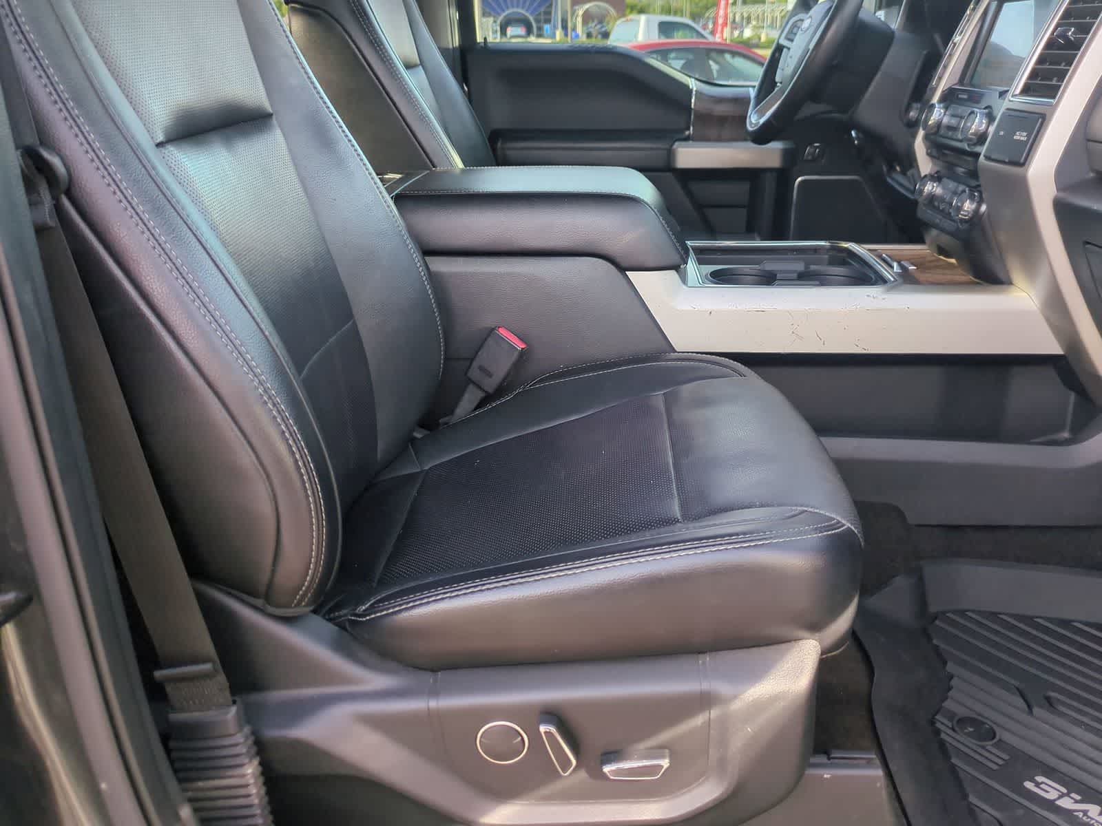 Thumbnail: 2017 Ford Econoline - 23