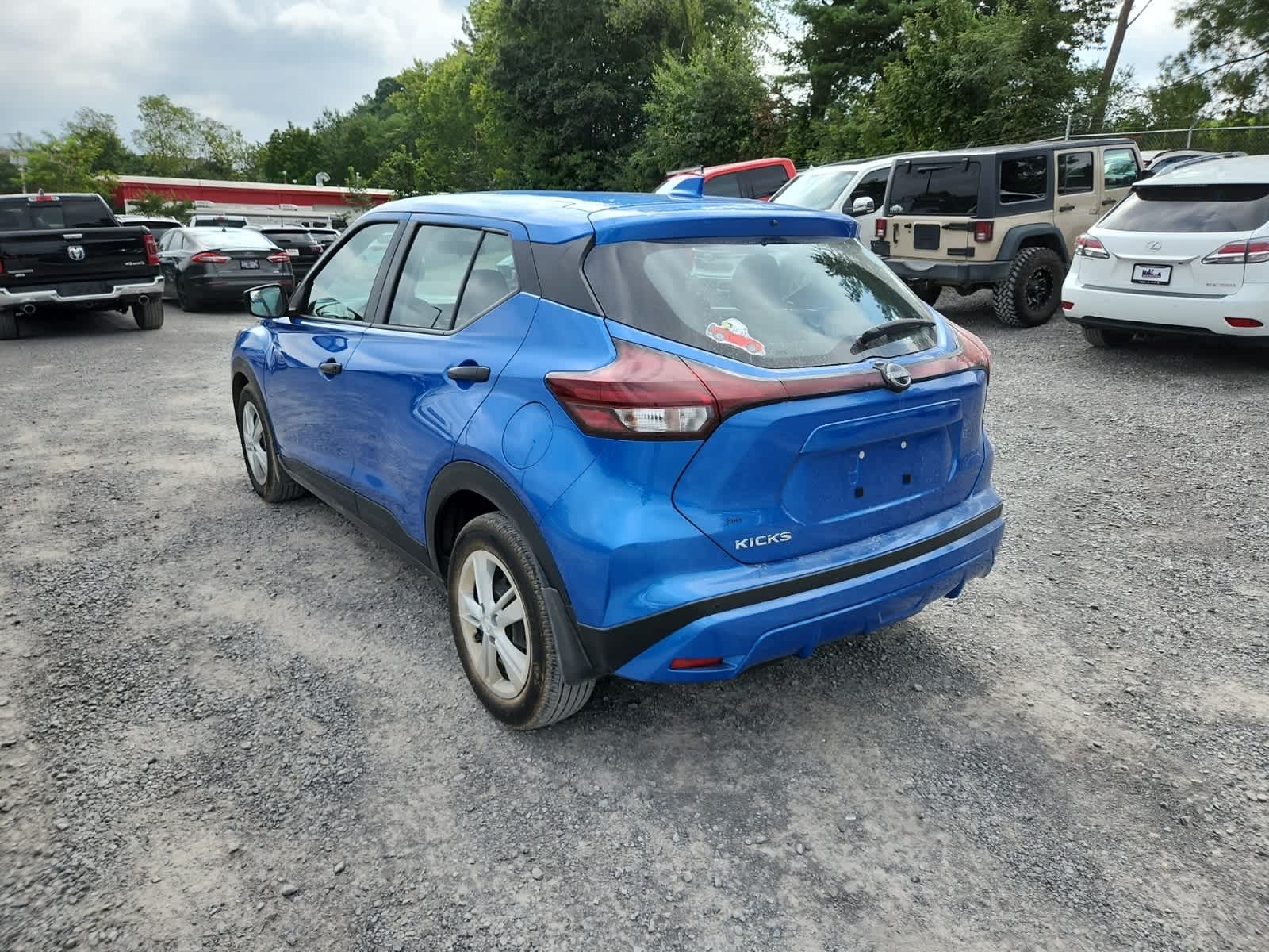 Thumbnail: 2024 Nissan Kicks - 3