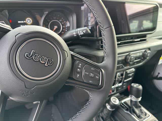 Thumbnail: 2026 Jeep Wrangler - 9