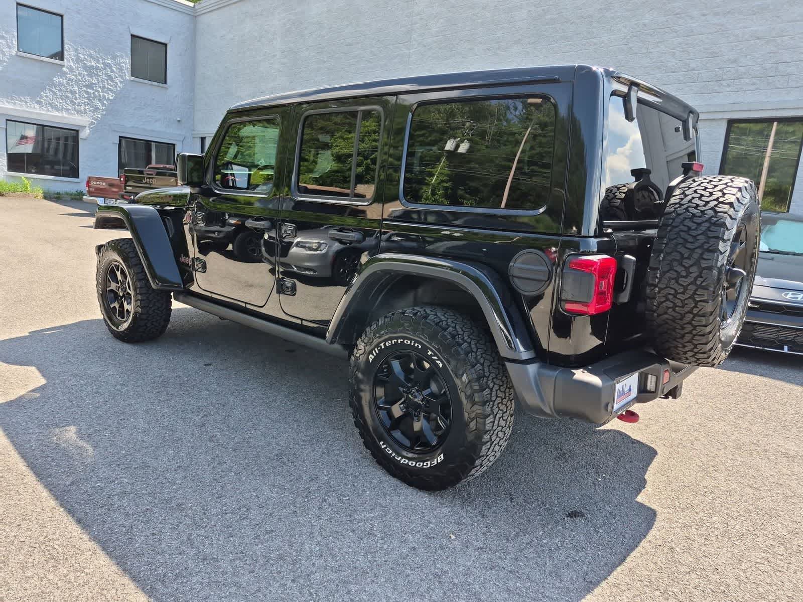 Thumbnail: 2021 Jeep Wrangler - 5