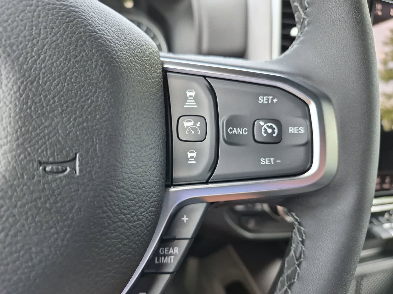 Thumbnail: 2026 RAM 1500 - 25