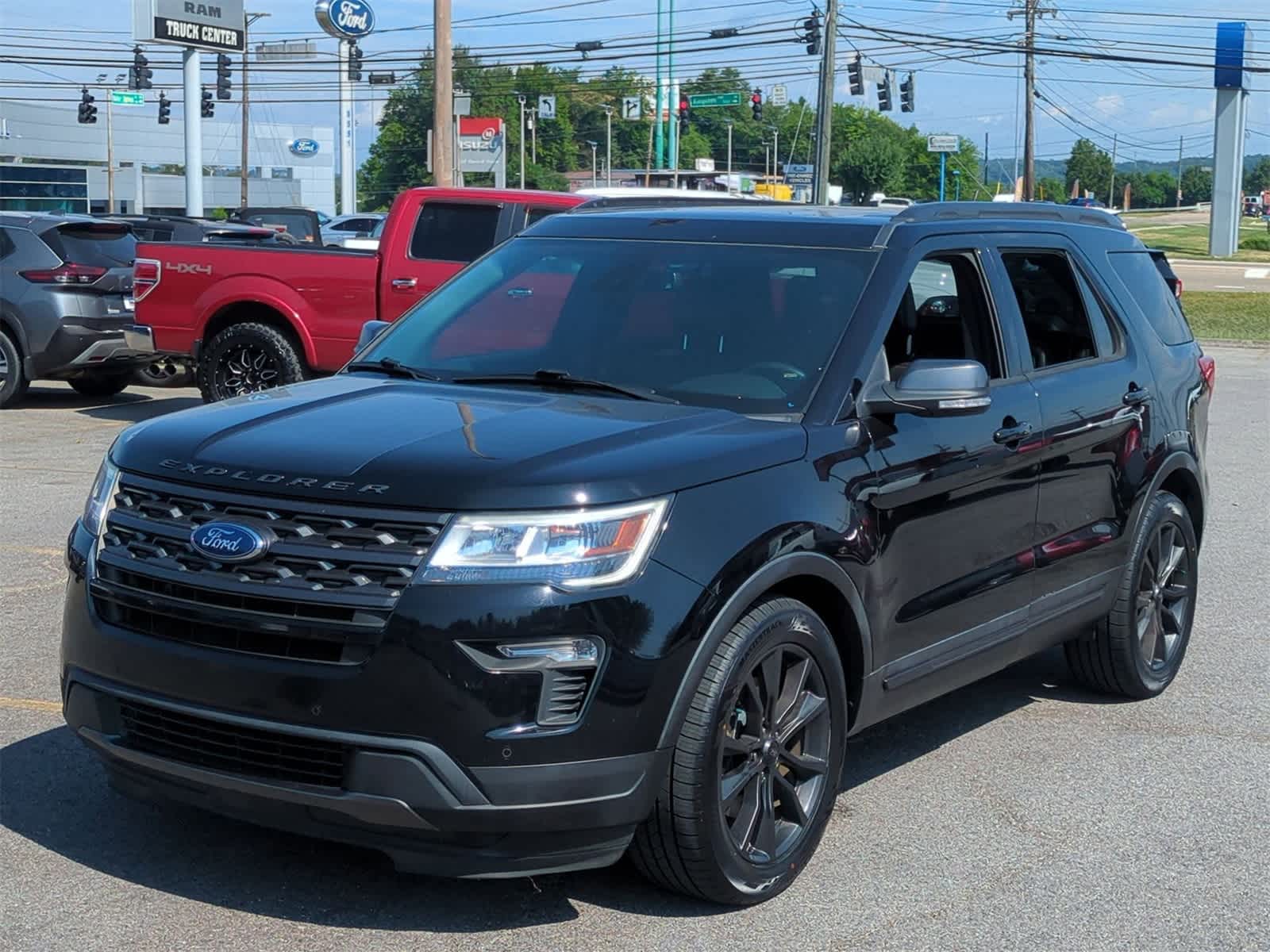 Thumbnail: 2018 Ford Explorer - 4
