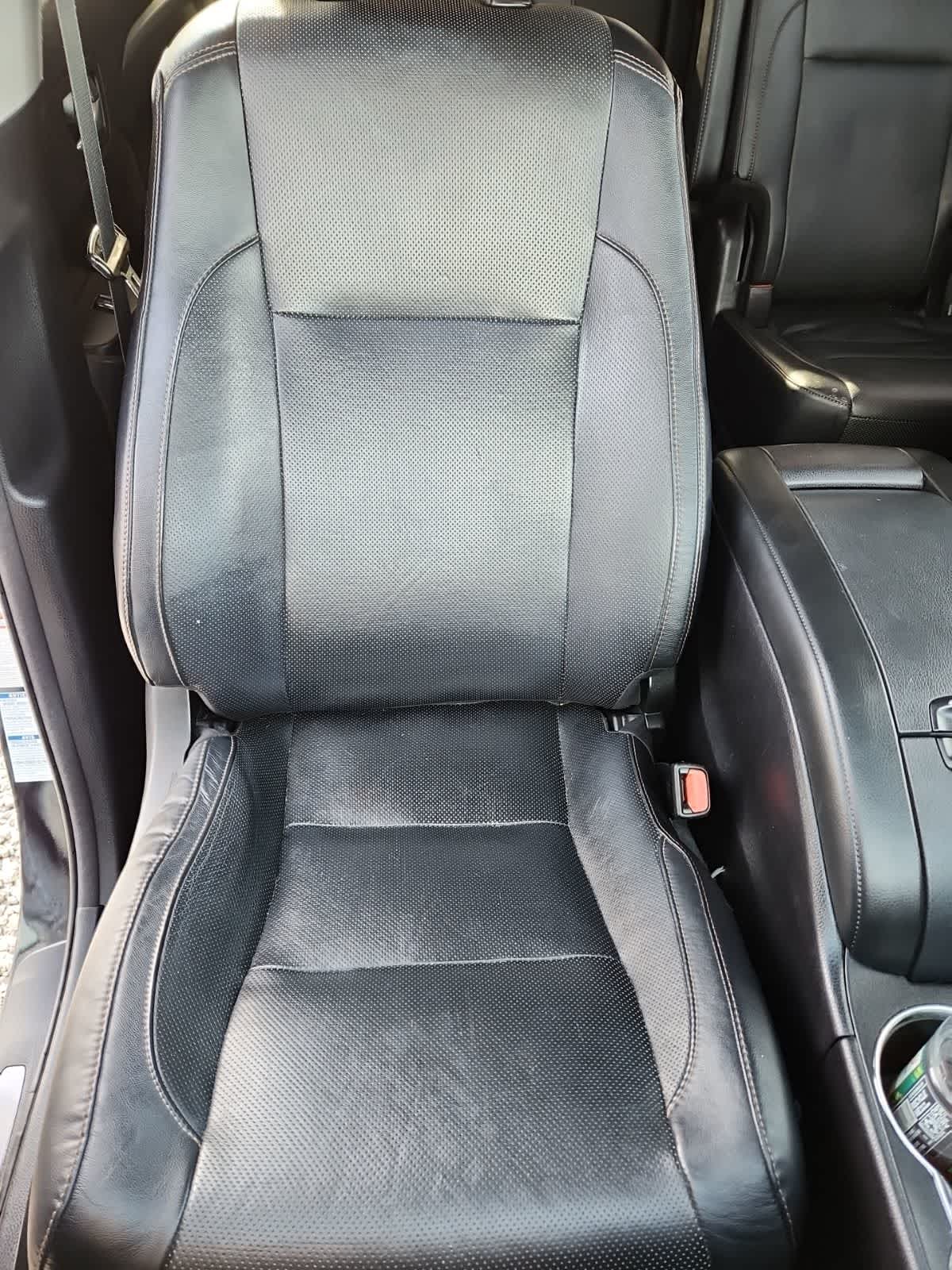 Thumbnail: 2018 Toyota Highlander - 18