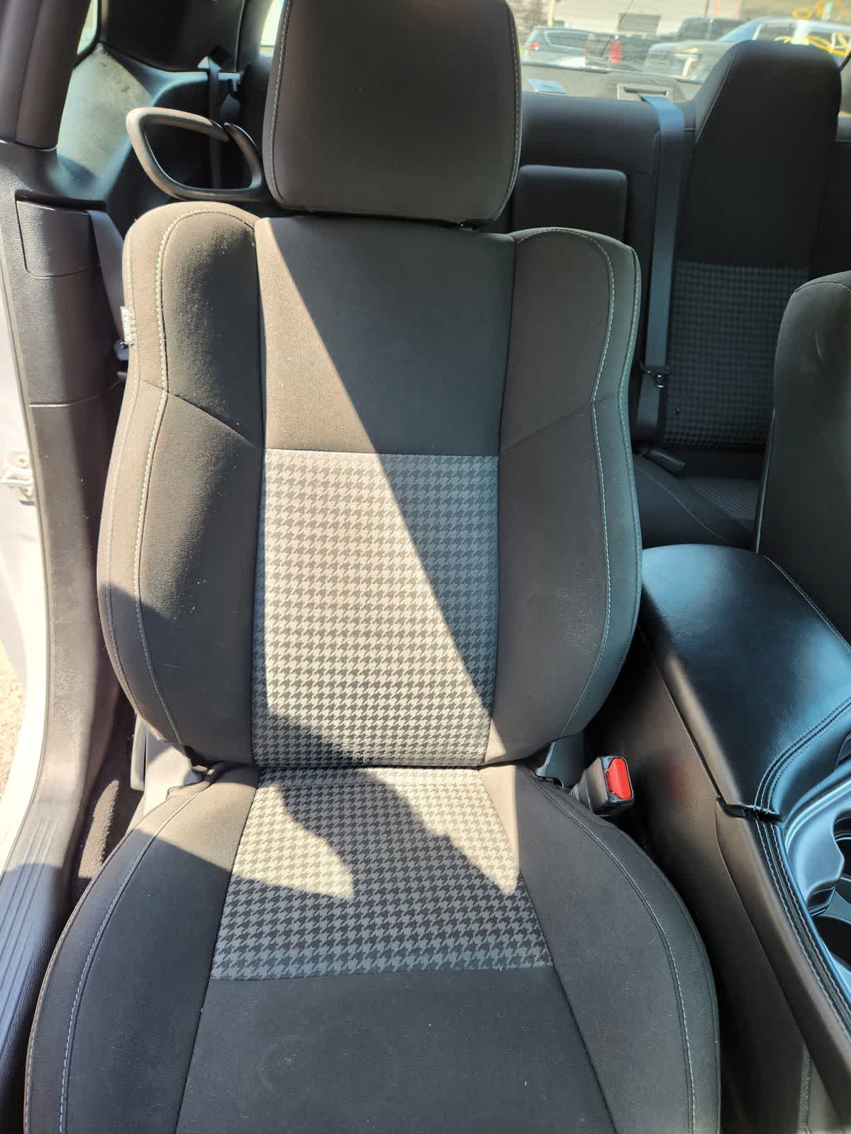 Thumbnail: 2022 Dodge Challenger - 18