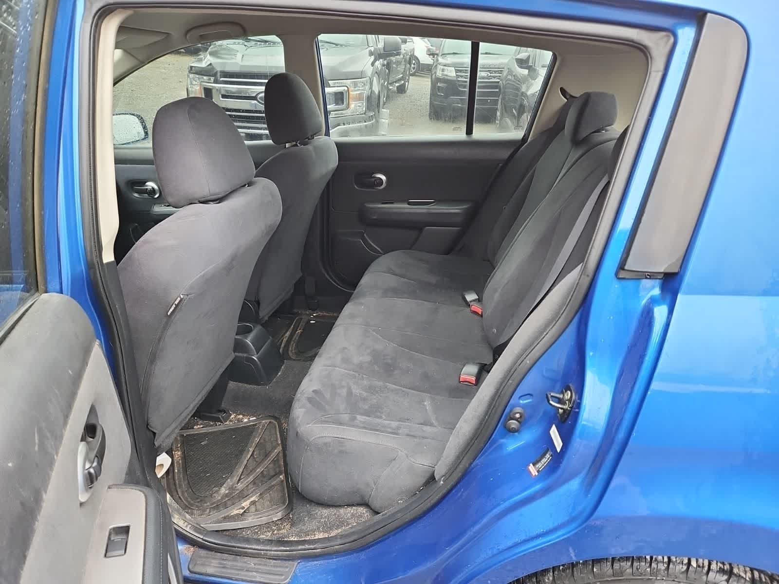 Thumbnail: 2007 Nissan Versa - 26