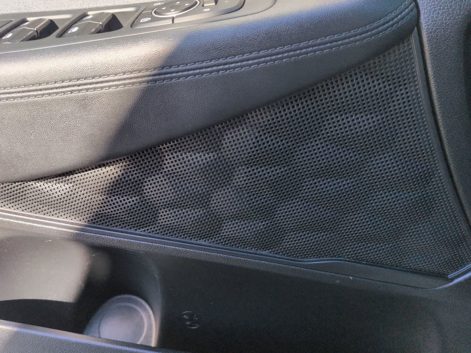 Thumbnail: 2019 Hyundai Santa Fe - 29