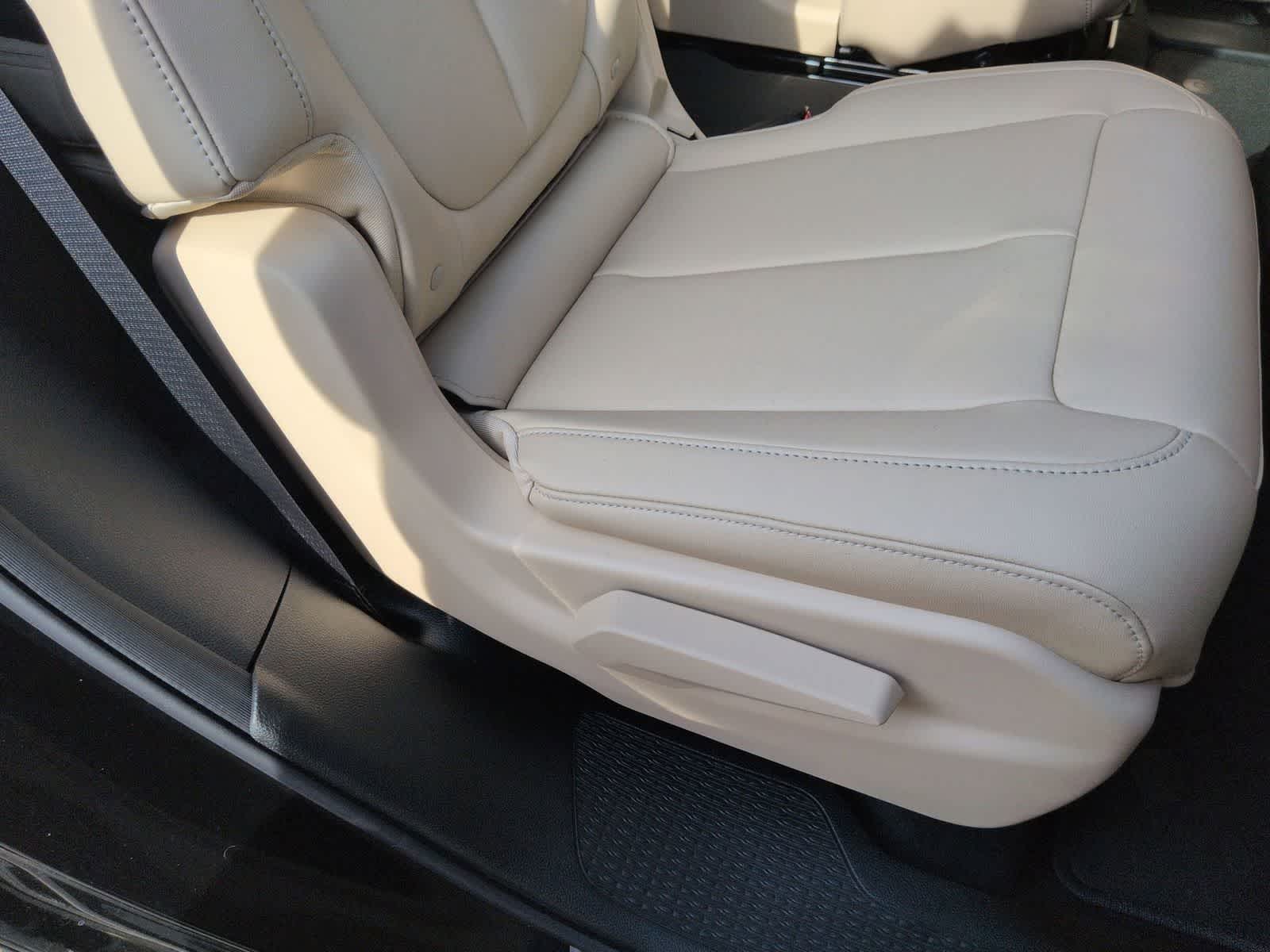 Thumbnail: 2025 Jeep Grand Cherokee L - 19