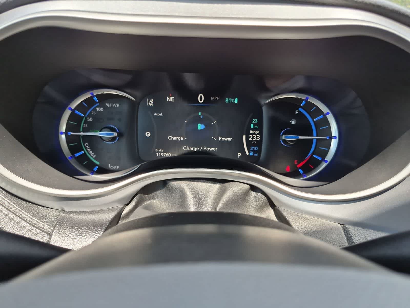 Thumbnail: 2021 Chrysler Pacifica - 34