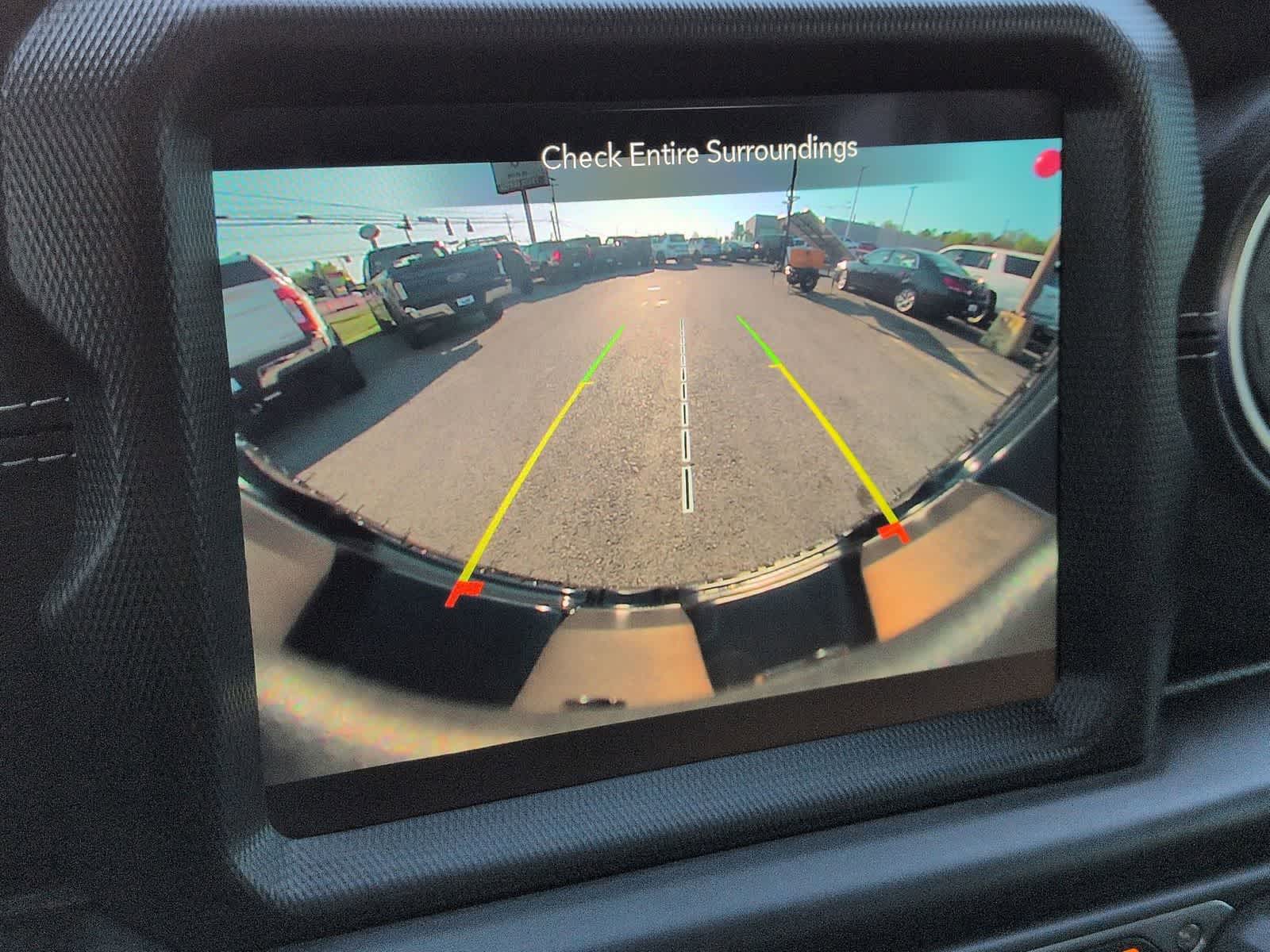 Thumbnail: 2021 Jeep Wrangler - 31