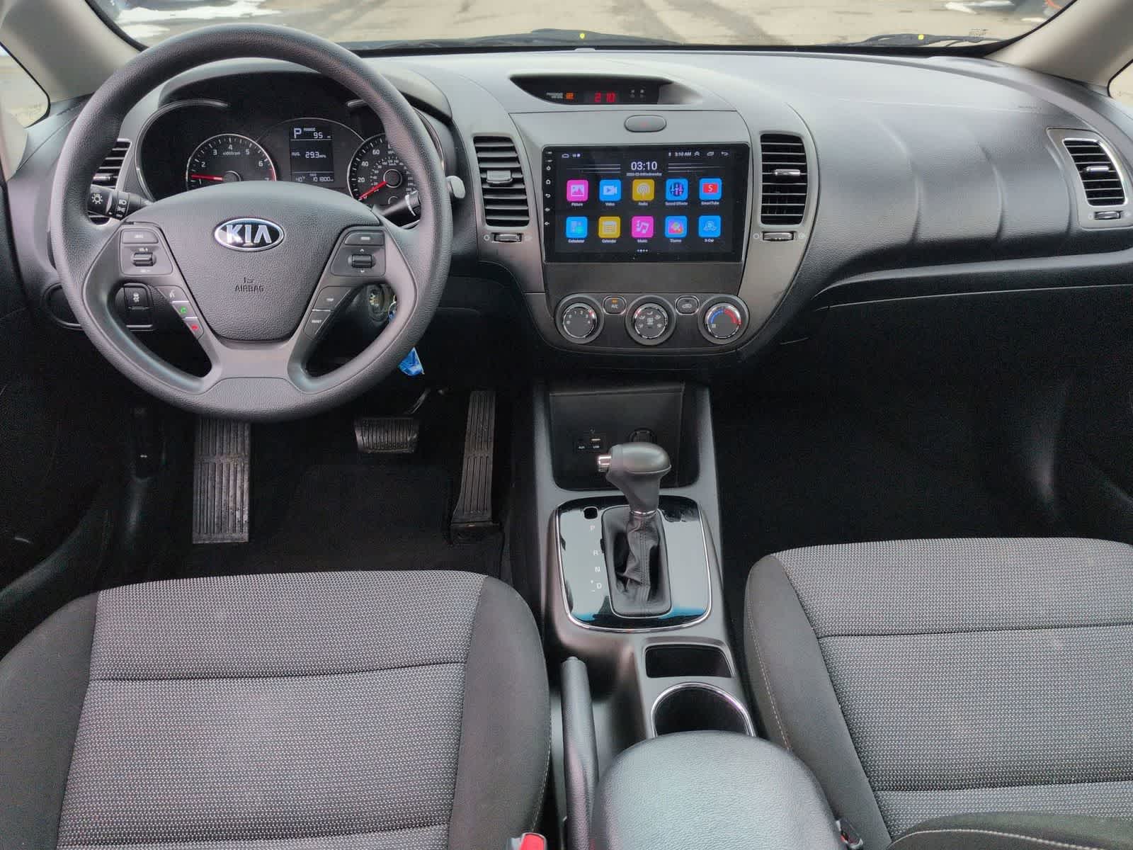 Thumbnail: 2017 Kia Forte - 13