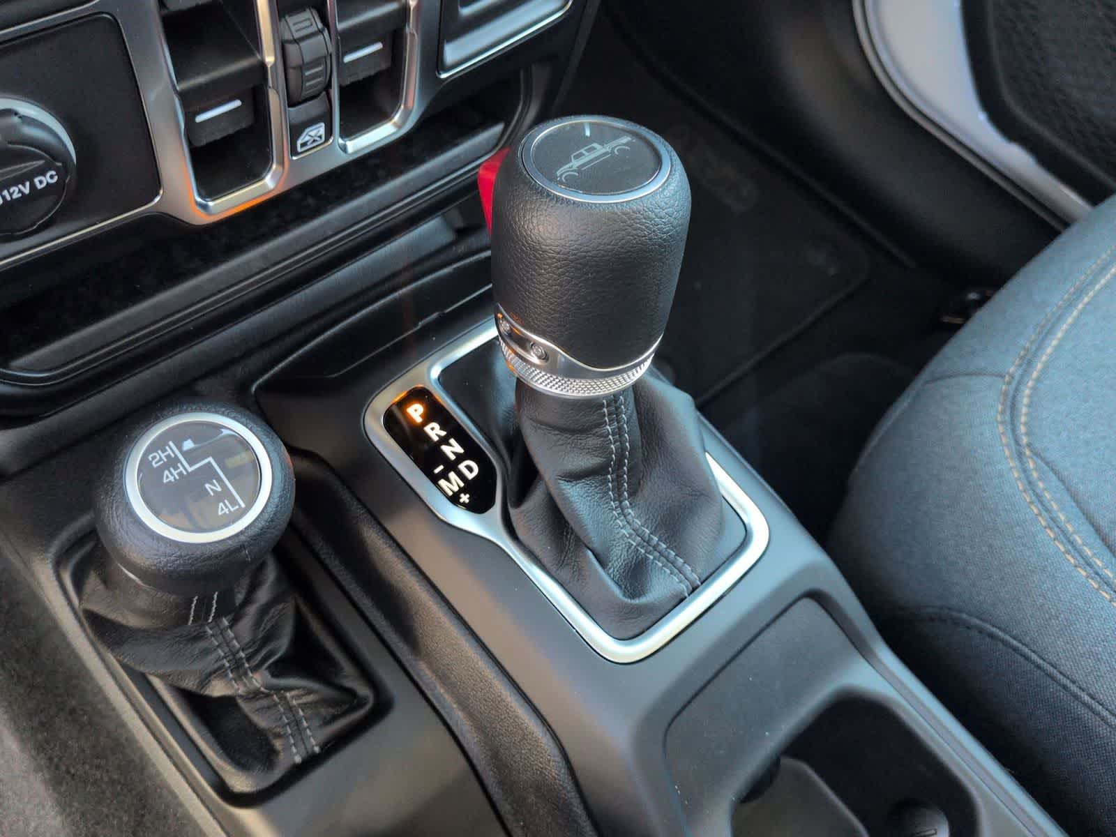 Thumbnail: 2026 Jeep Gladiator - 23