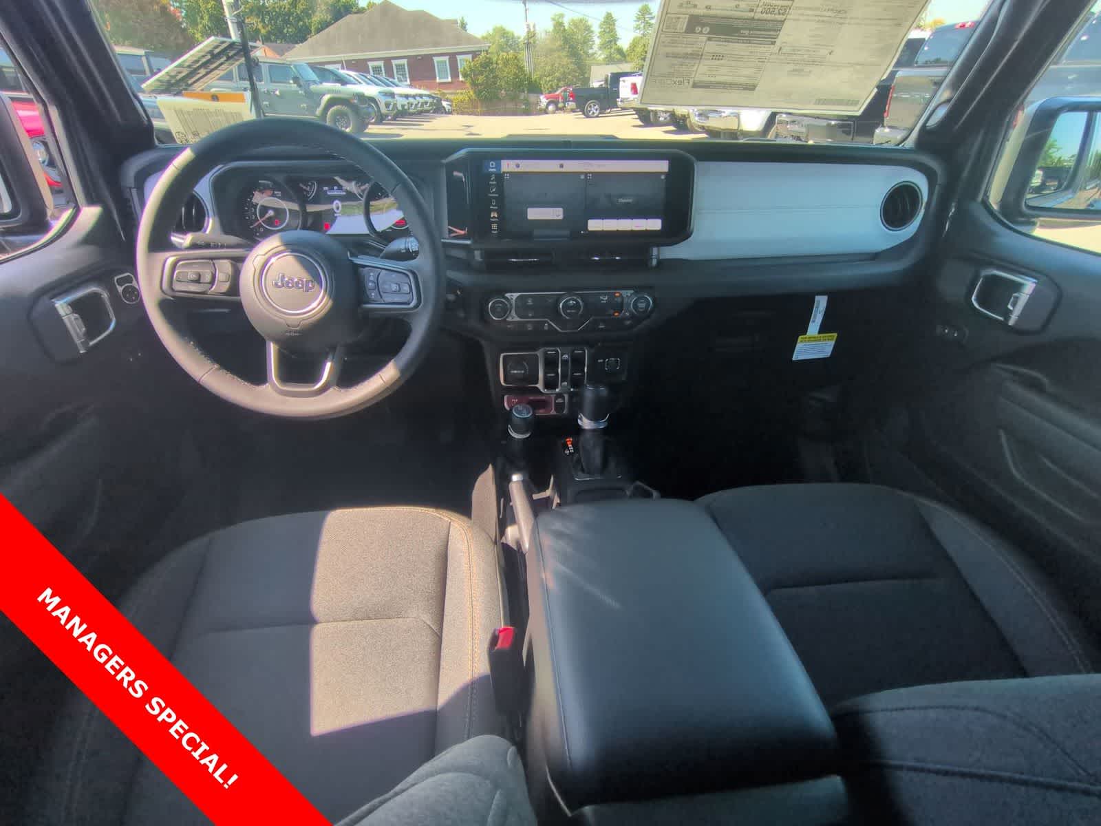 Thumbnail: 2025 Jeep Wrangler - 15