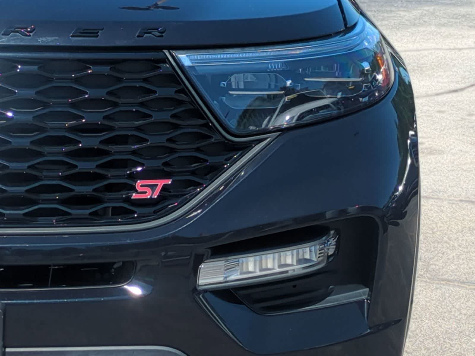 Thumbnail: 2020 Ford Explorer - 11