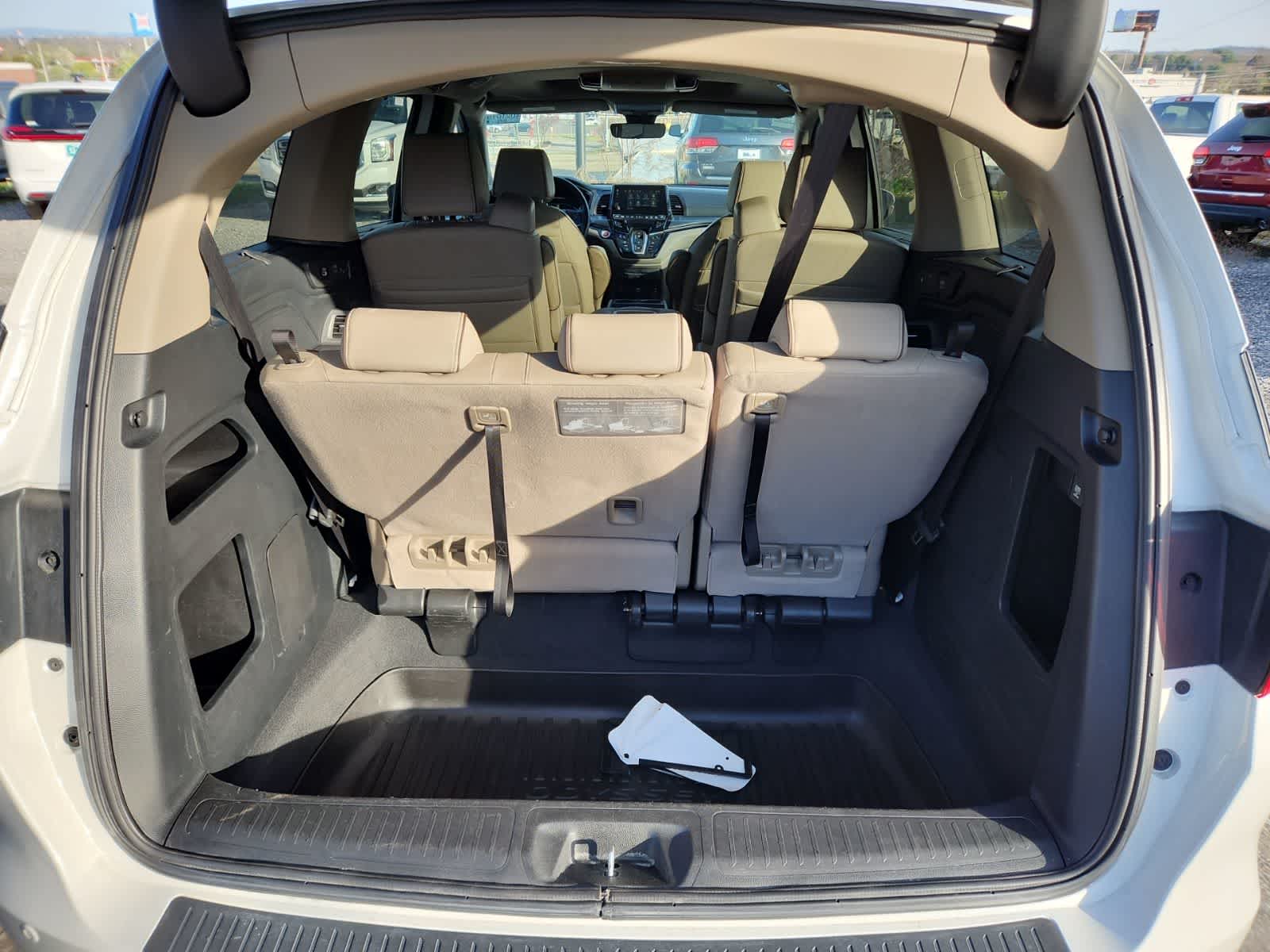 Thumbnail: 2023 Honda Odyssey - 28