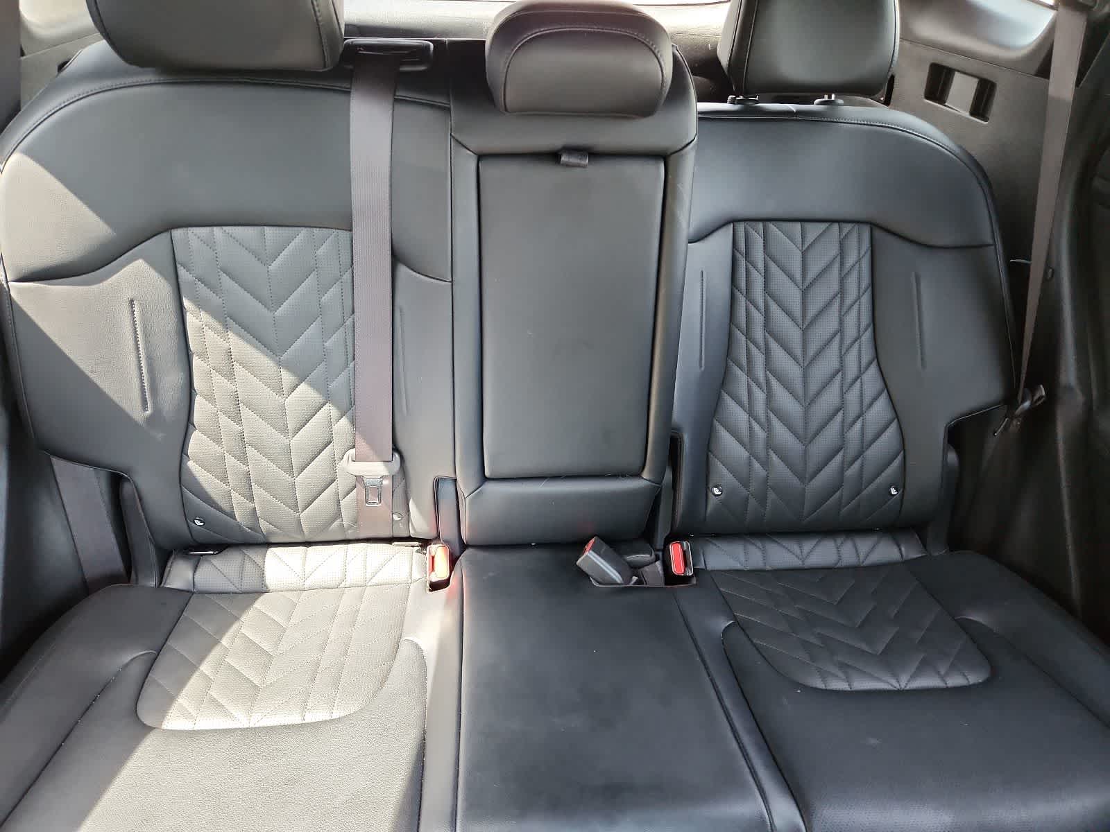 Thumbnail: 2023 Kia Sportage - 20