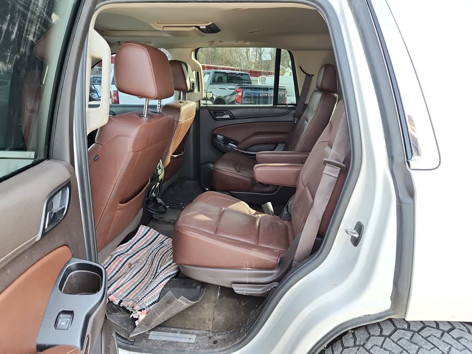 Thumbnail: 2017 Chevrolet Tahoe - 27