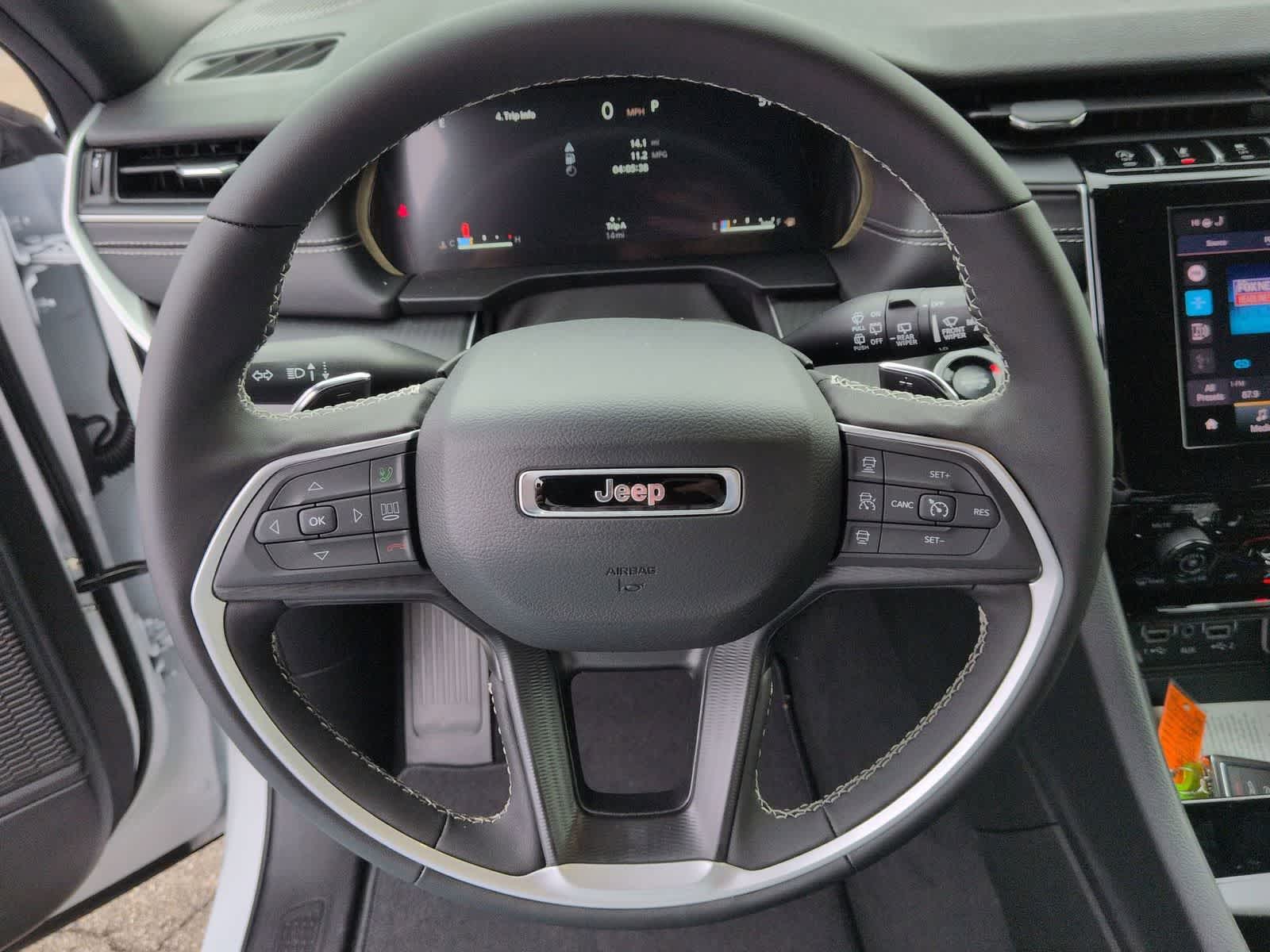 Thumbnail: 2025 Jeep Grand Cherokee L - 21