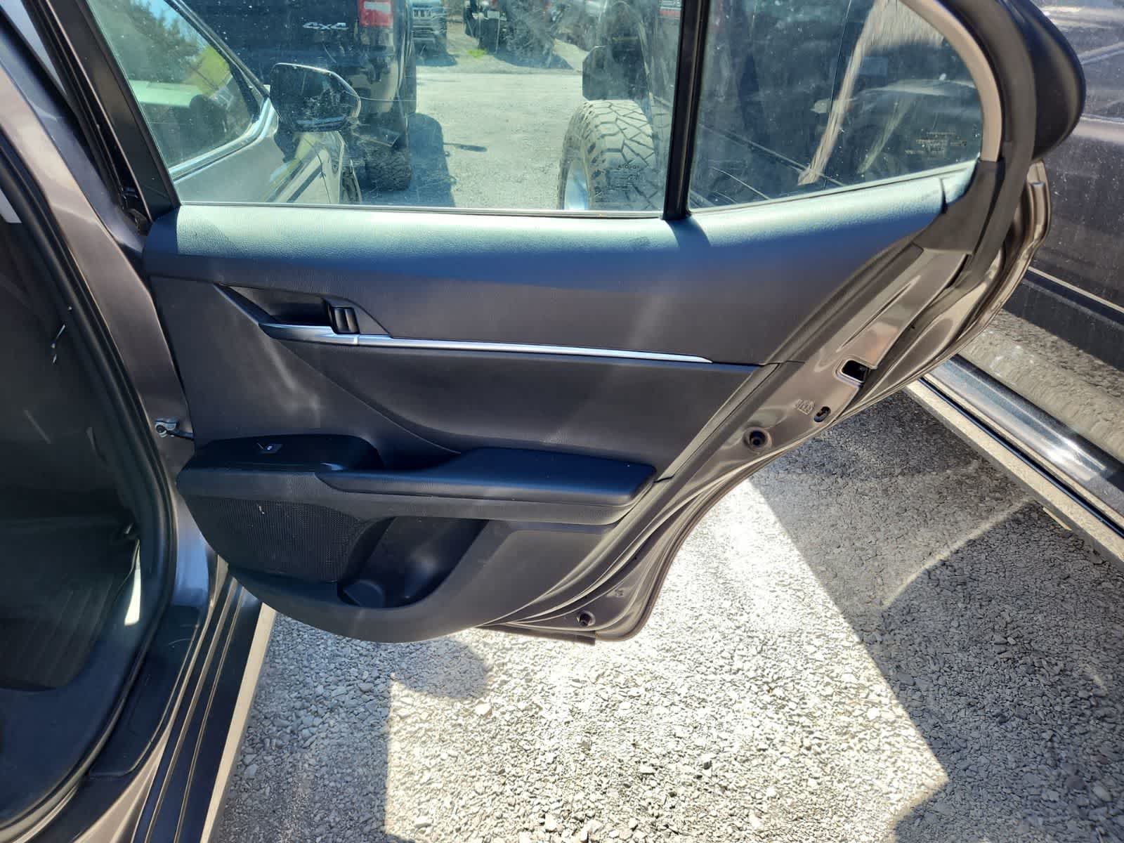 Thumbnail: 2020 Toyota Camry - 24