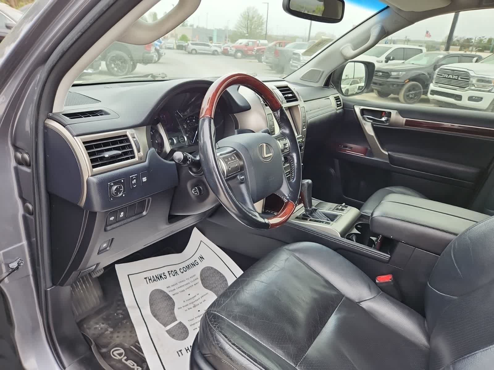 Thumbnail: 2018 Lexus GX - 13