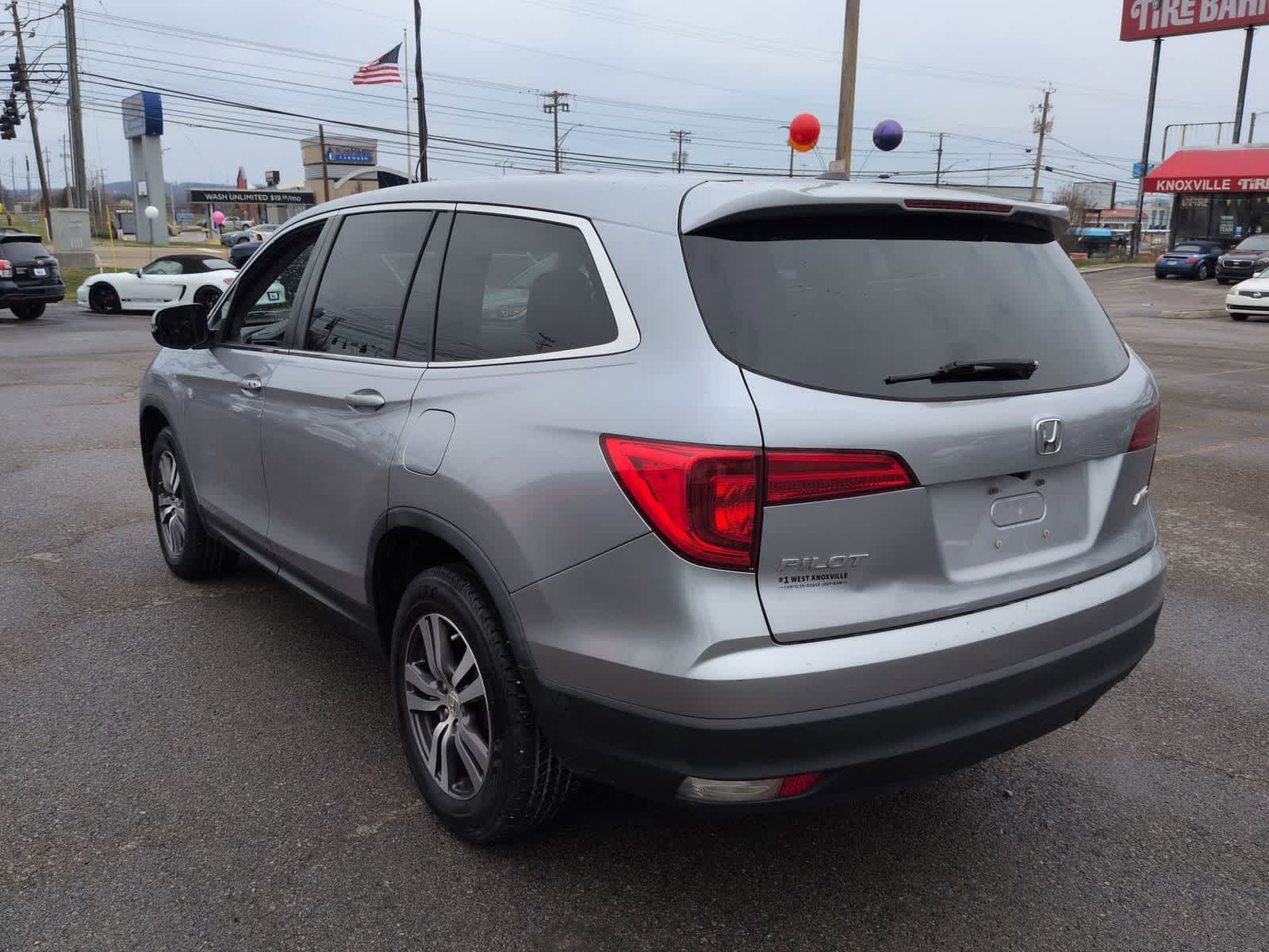 Thumbnail: 2018 Honda Pilot - 6