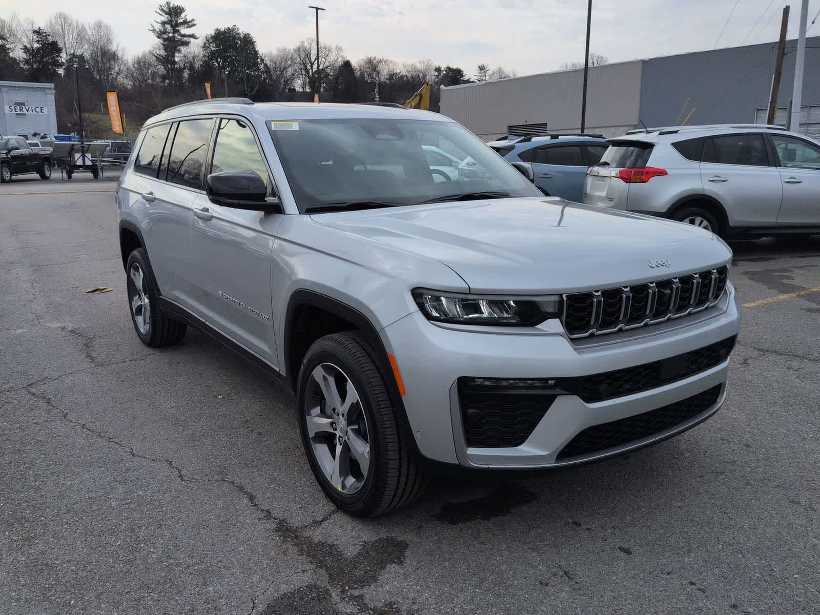 Thumbnail: 2026 Jeep Grand Cherokee L - 2