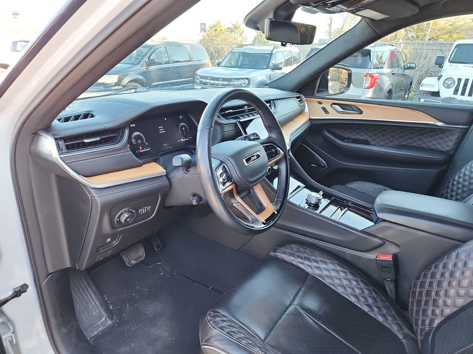 Thumbnail: 2021 Jeep Grand Cherokee L - 13