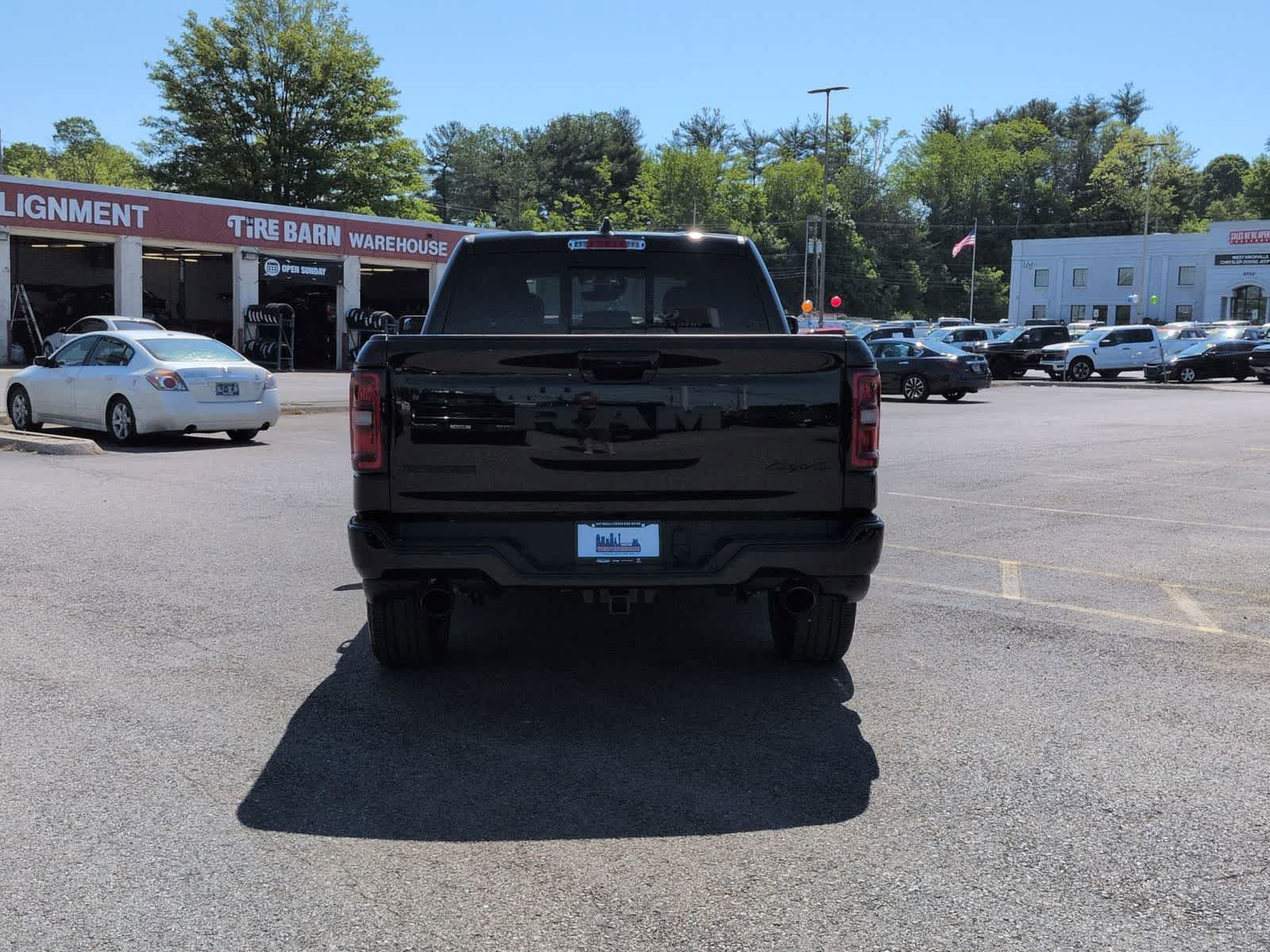 Thumbnail: 2026 RAM 1500 - 6