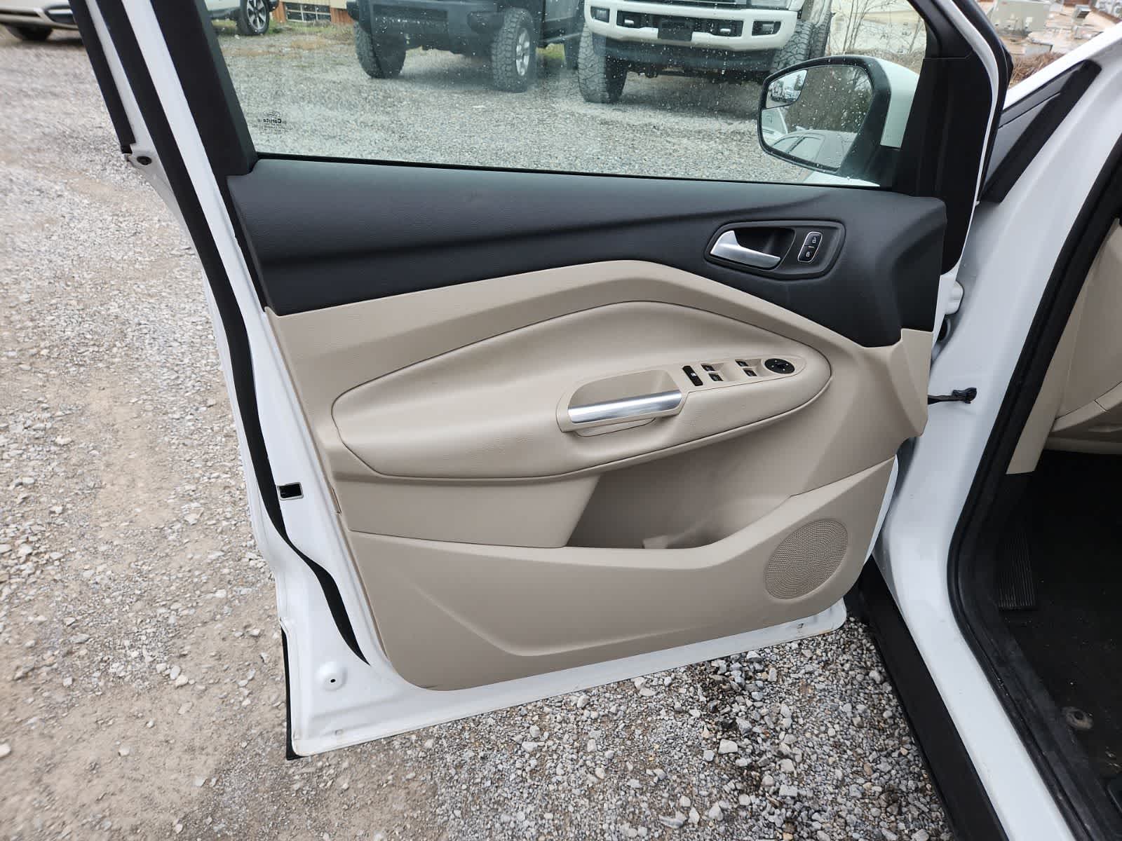 Thumbnail: 2018 Ford Escape - 15