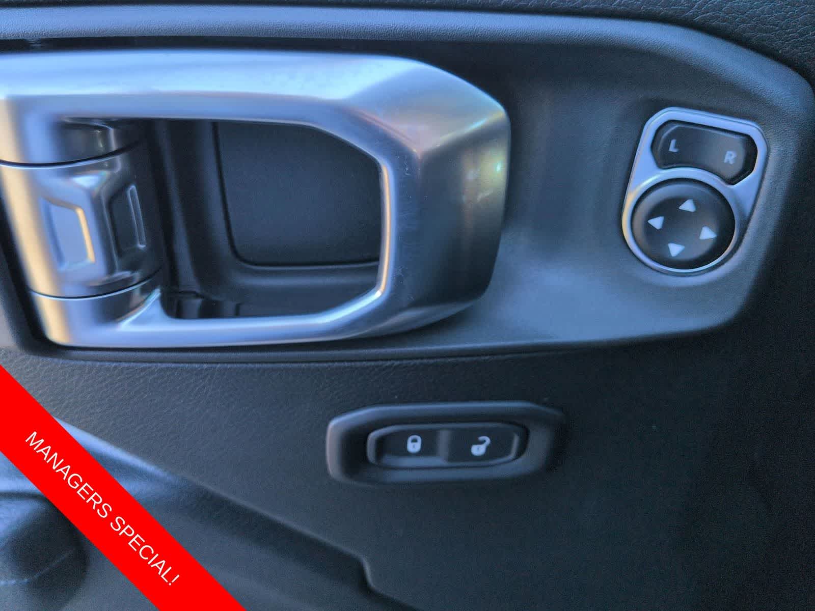 Thumbnail: 2026 Jeep Wrangler - 16