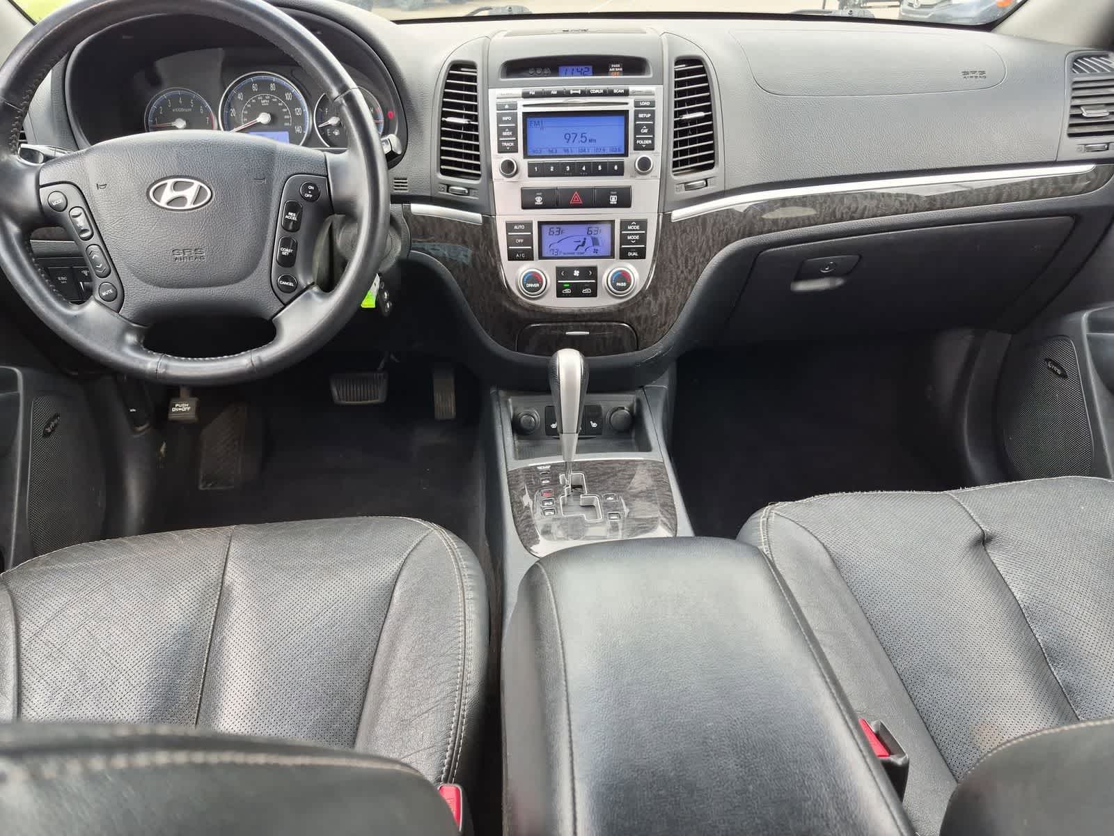 Thumbnail: 2009 Hyundai Santa Fe - 15