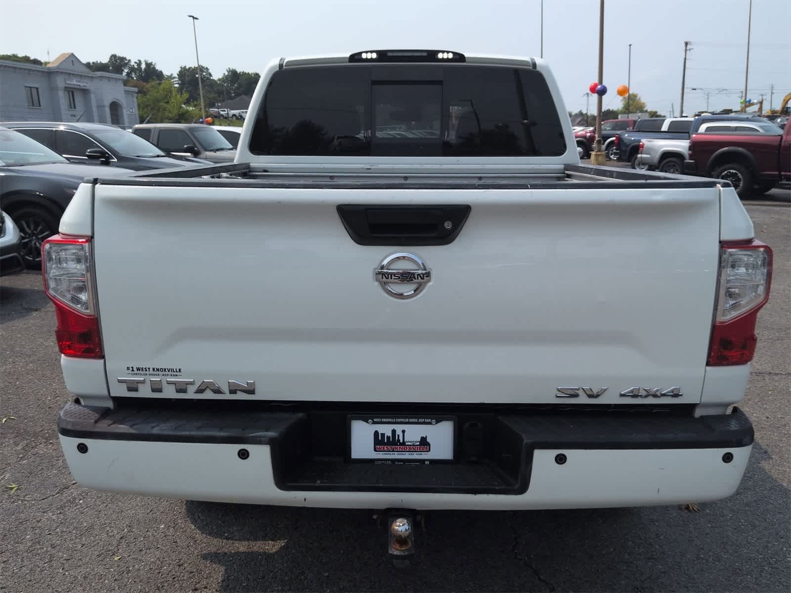 Thumbnail: 2019 Nissan Titan - 6