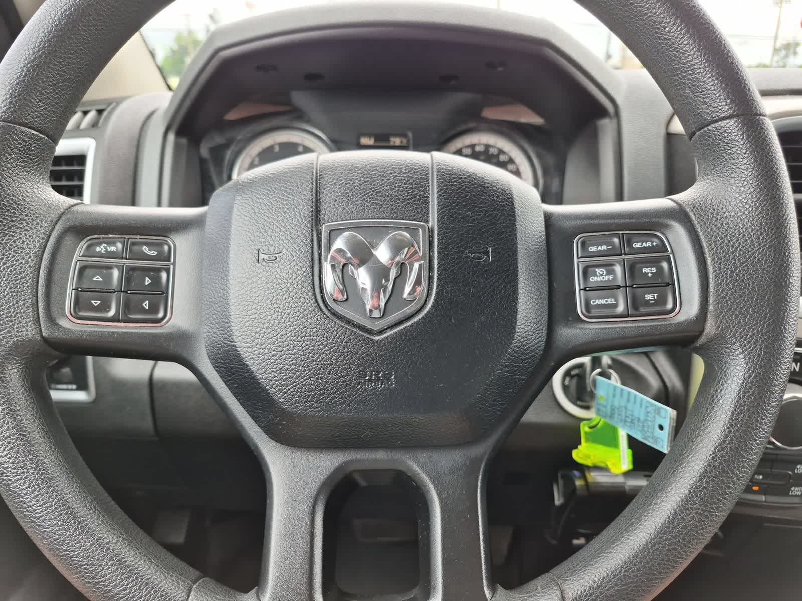 Thumbnail: 2019 RAM 1500 Classic - 20
