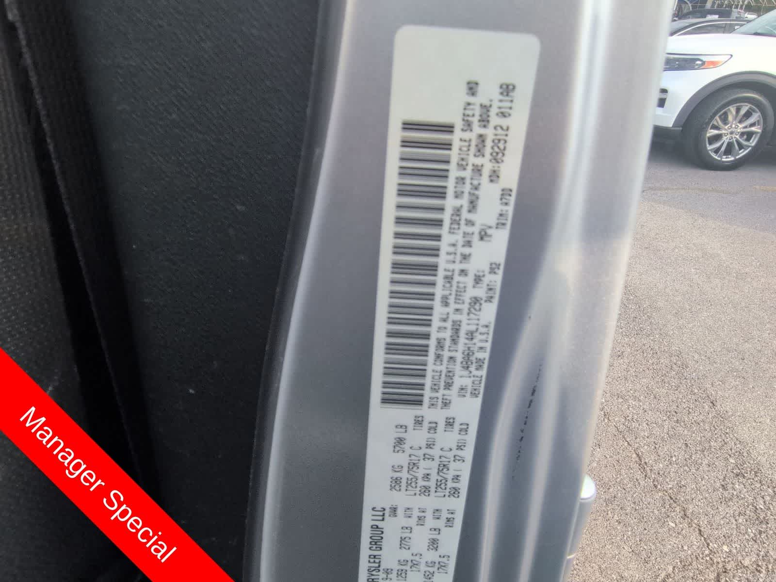 Thumbnail: 2010 Jeep Wrangler - 30