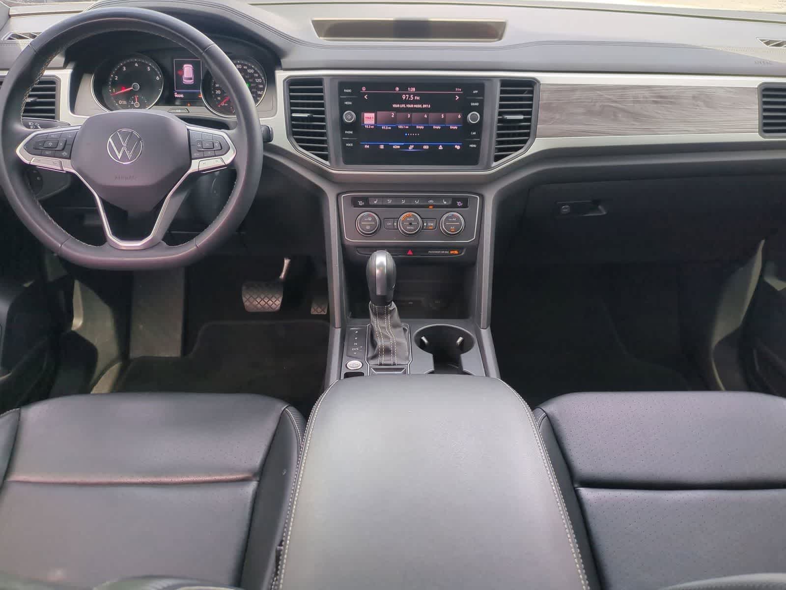 Thumbnail: 2021 Volkswagen Atlas - 15