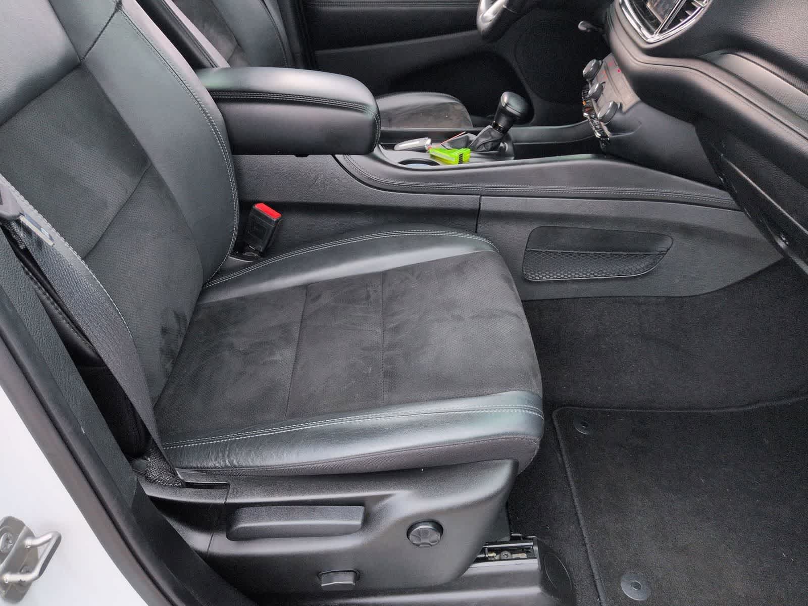 Thumbnail: 2022 Dodge Durango - 19