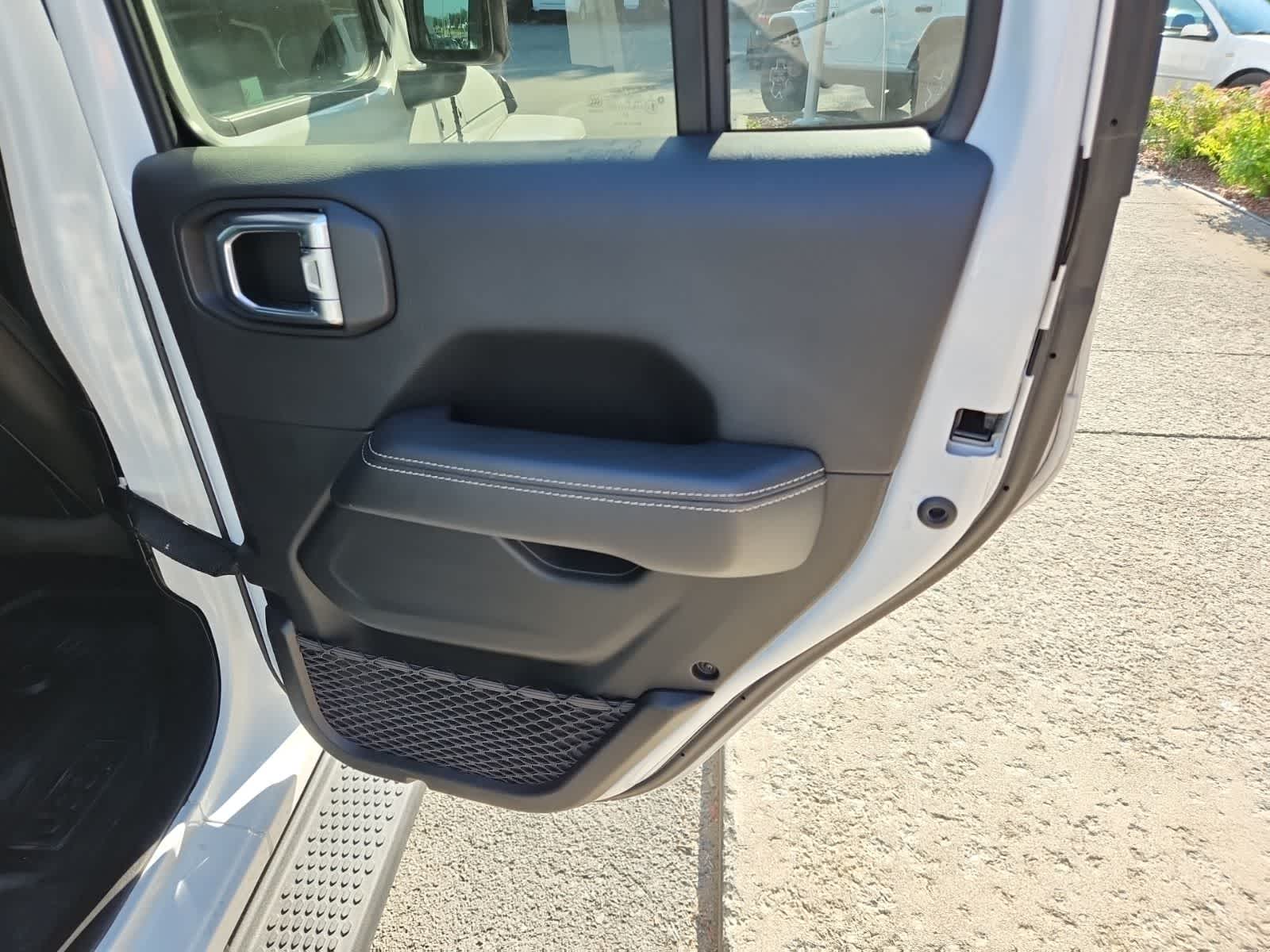 Thumbnail: 2021 Jeep Wrangler - 25