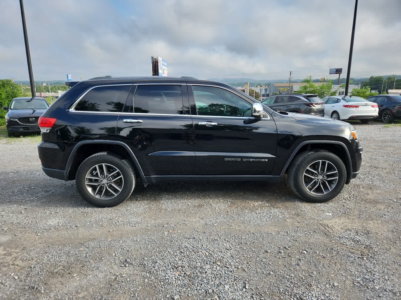 Thumbnail: 2018 Jeep Grand Cherokee - 6