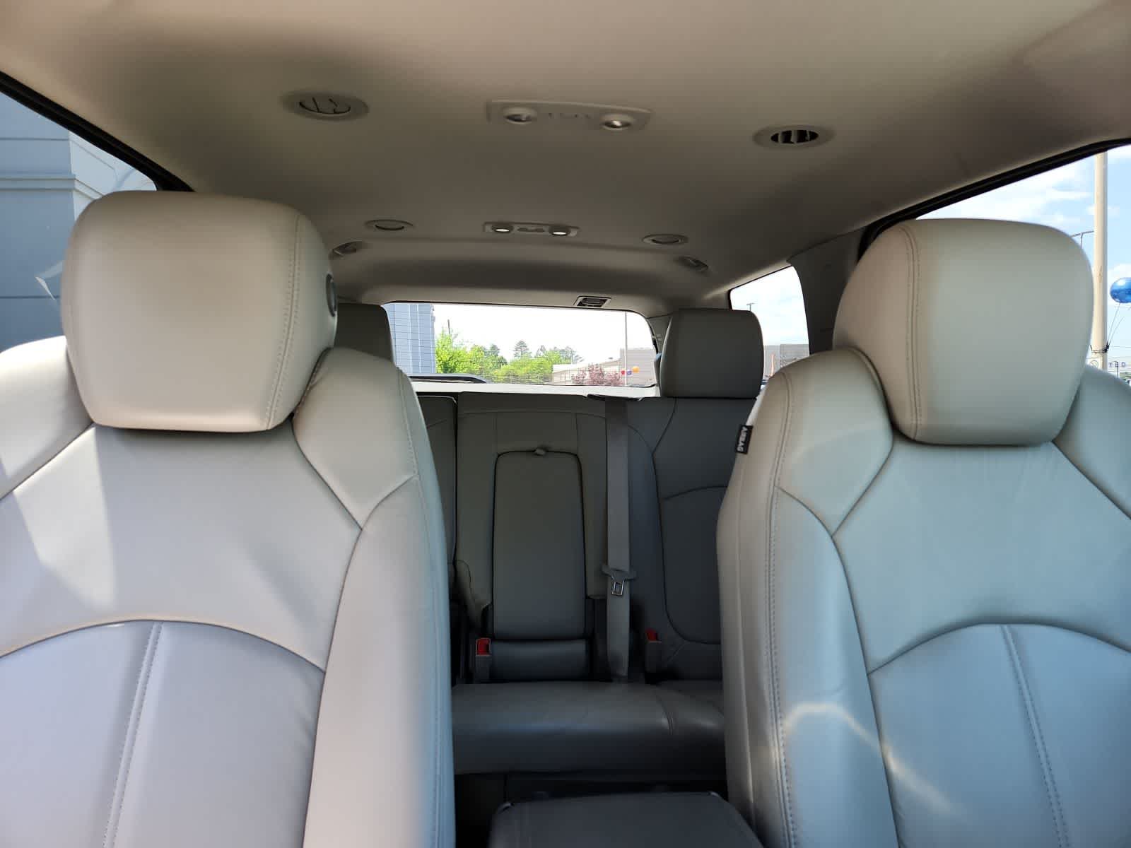Thumbnail: 2014 GMC Acadia - 19