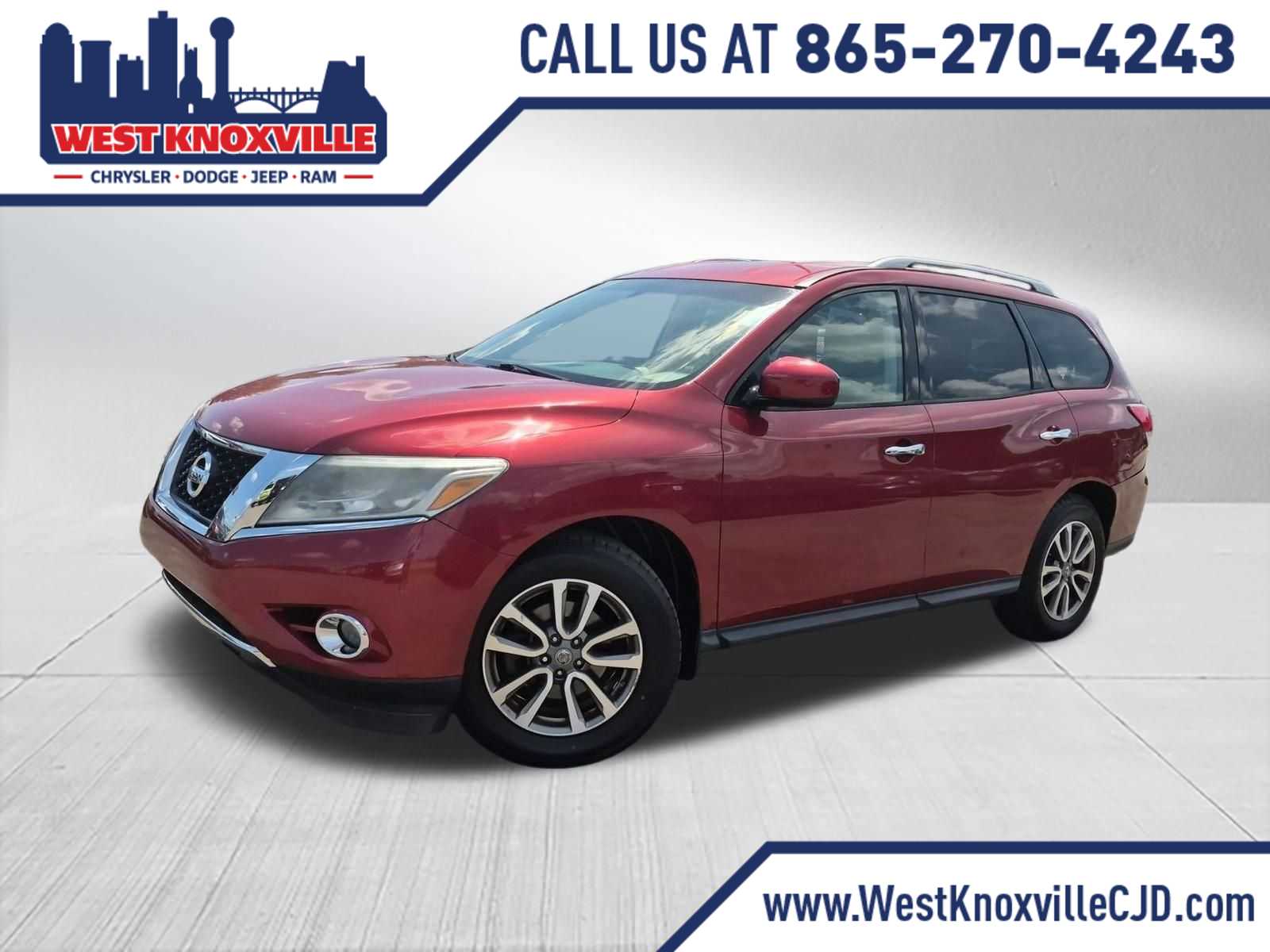2016 Nissan Pathfinder SV -
                  Knoxville, TN