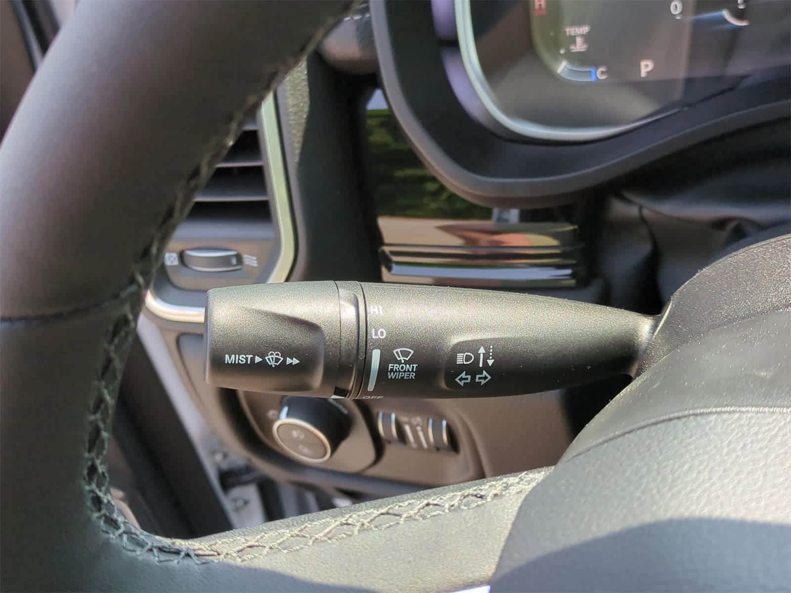 Thumbnail: 2025 RAM 1500 - 25