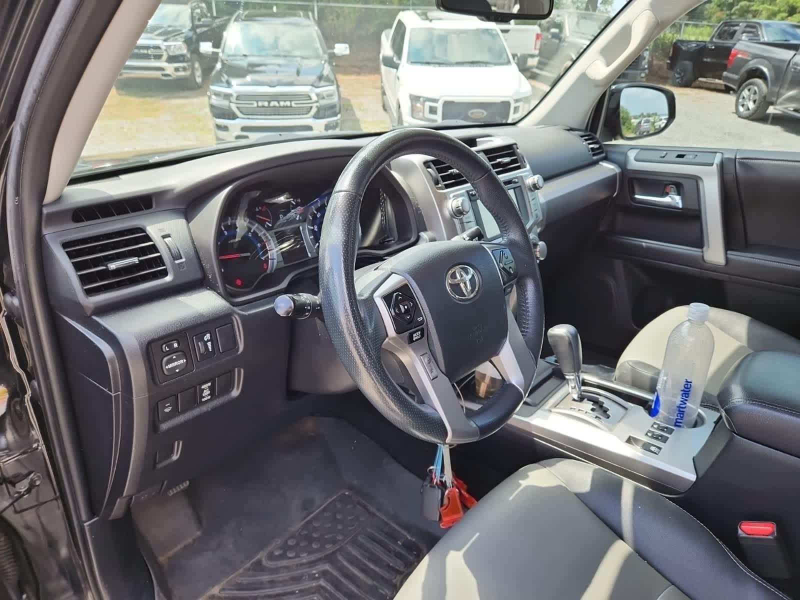 Thumbnail: 2018 Toyota 4Runner - 13