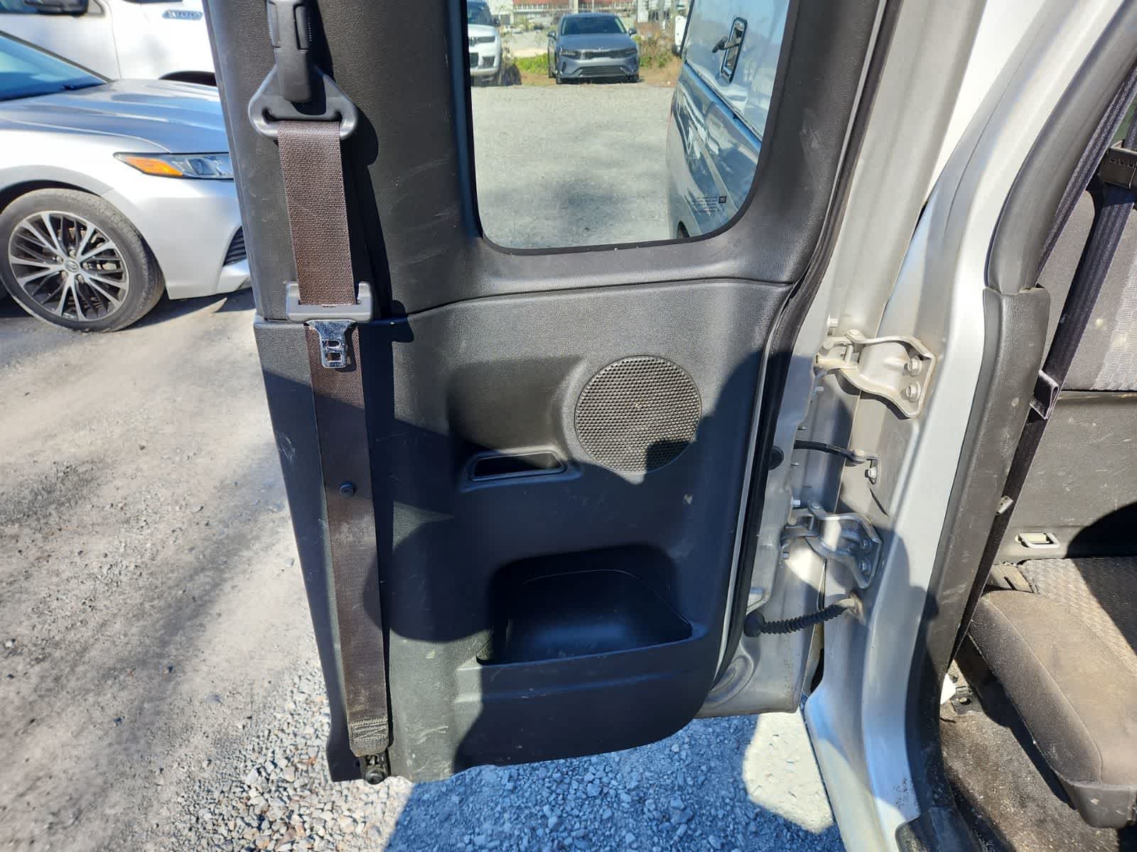 Thumbnail: 2012 Chevrolet Colorado - 28