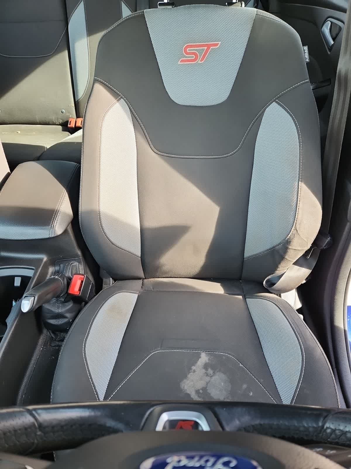 Thumbnail: 2017 Ford Focus - 14