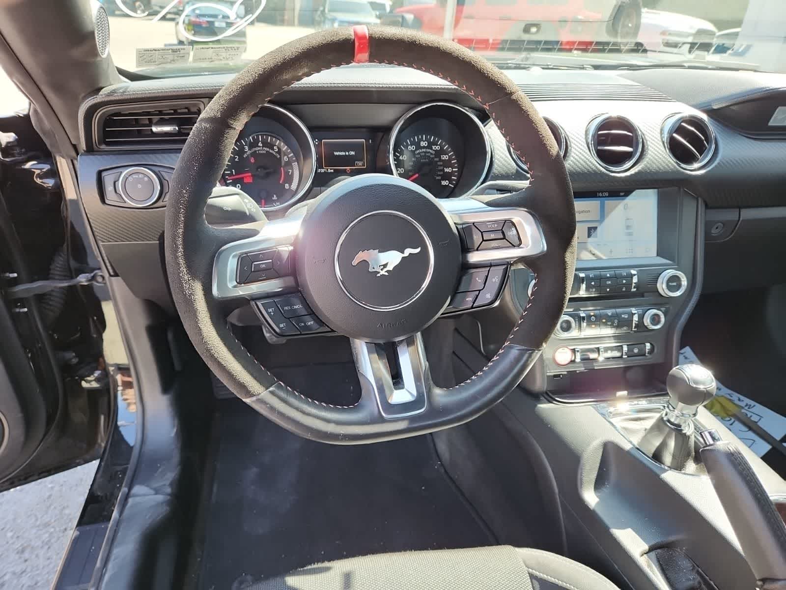 Thumbnail: 2017 Ford Mustang - 12