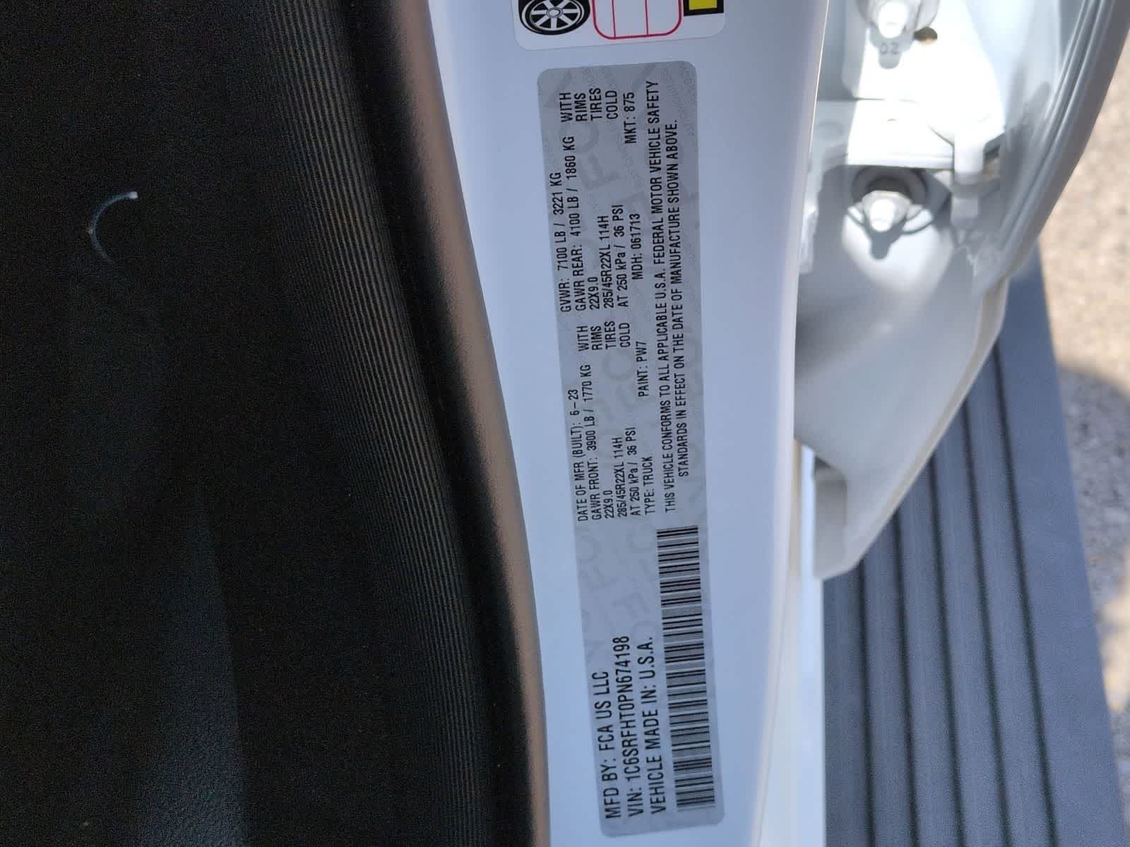 Thumbnail: 2023 RAM 1500 - 33